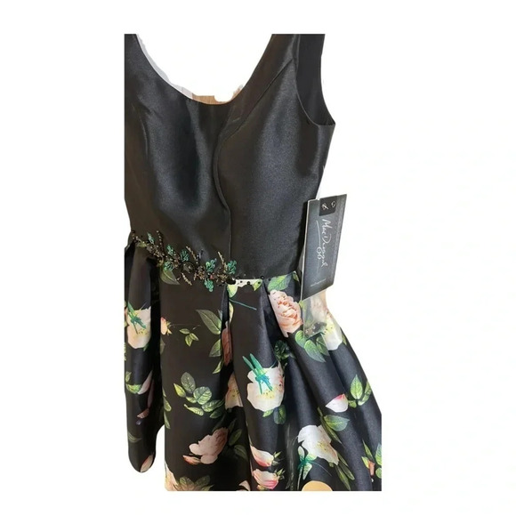 Mac Duggal Beaded Waist Floral Fit & Flare Dress Size 0 - Picture 8 of 12